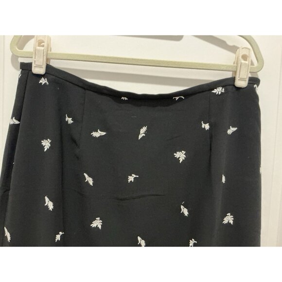 Coldwater Creek Maxi Skirt Size Petite Large Black White Embroidery Back Slit - Picture 2 of 10